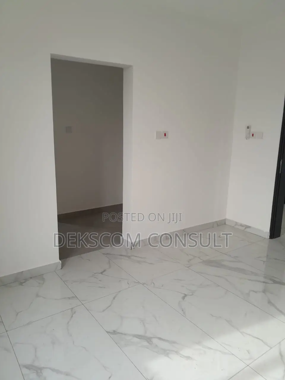 2bdrm Apartment in Labone for rent