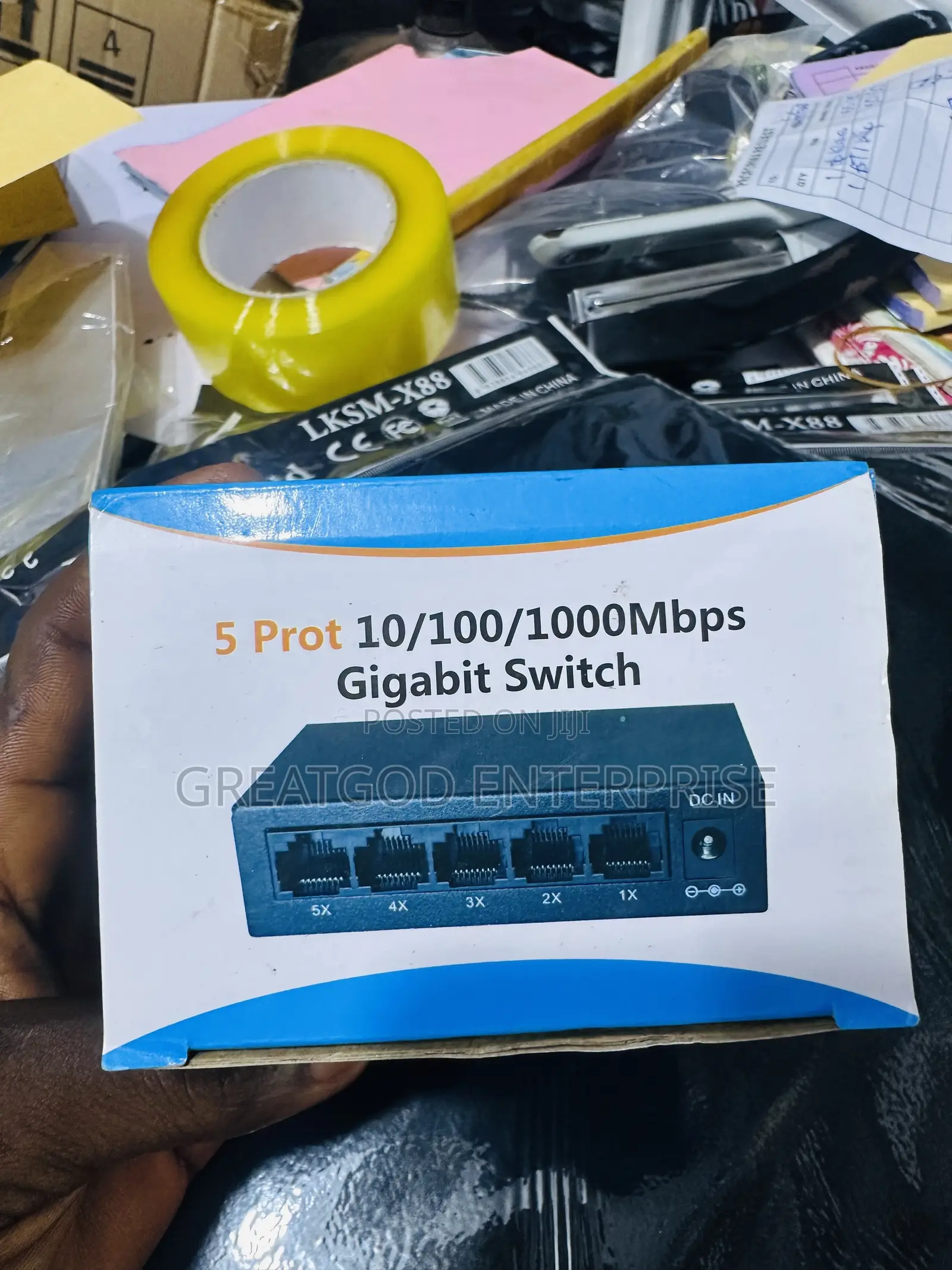 5-Port 10/100/1000Mbps Gigabit Network