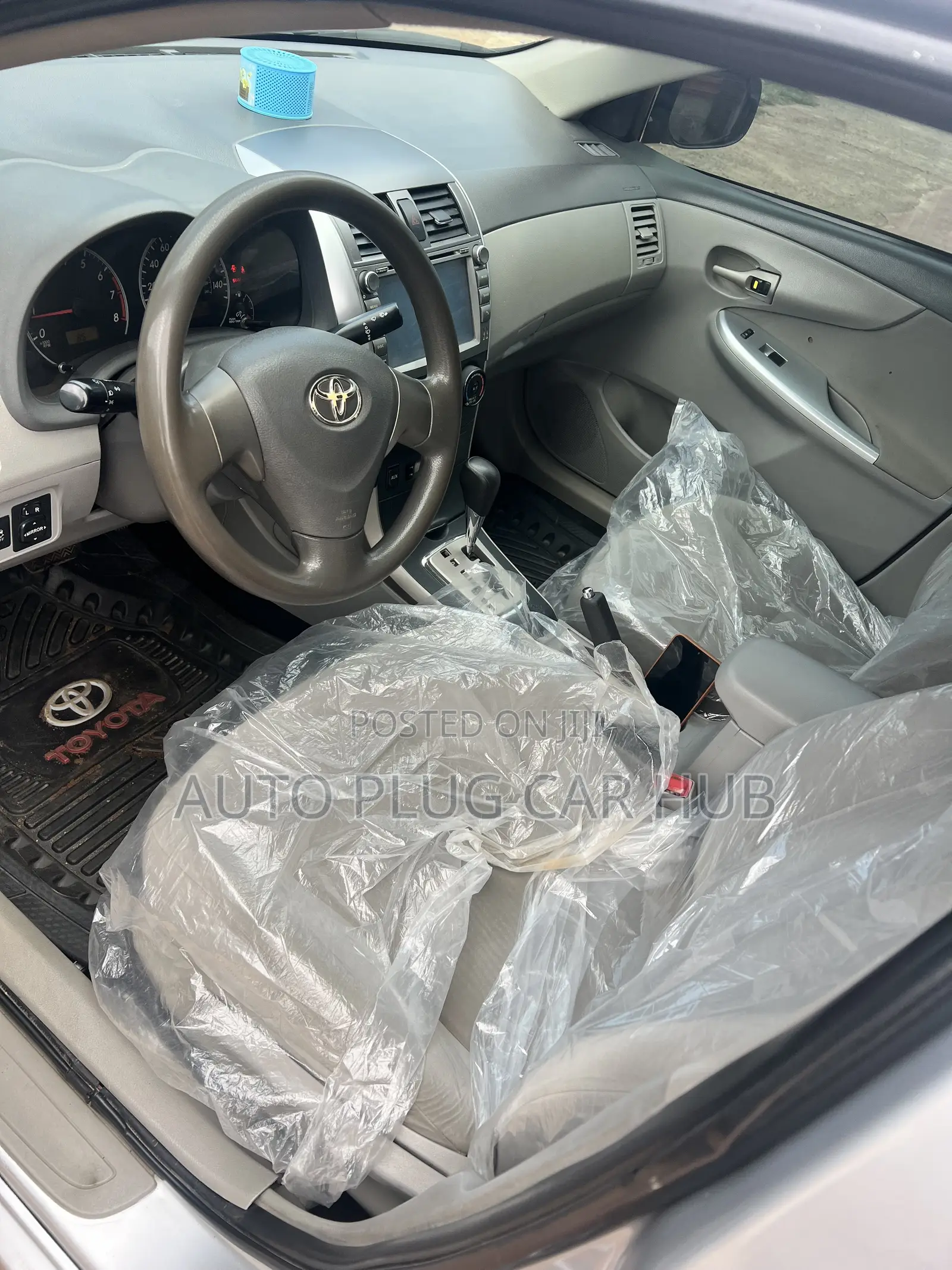 Toyota Corolla 2010 Gray