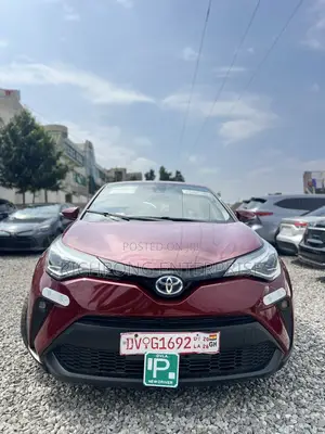 Toyota C-HR XLE FWD 2019 Red