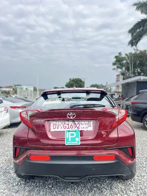 Toyota C-HR XLE FWD 2019 Red