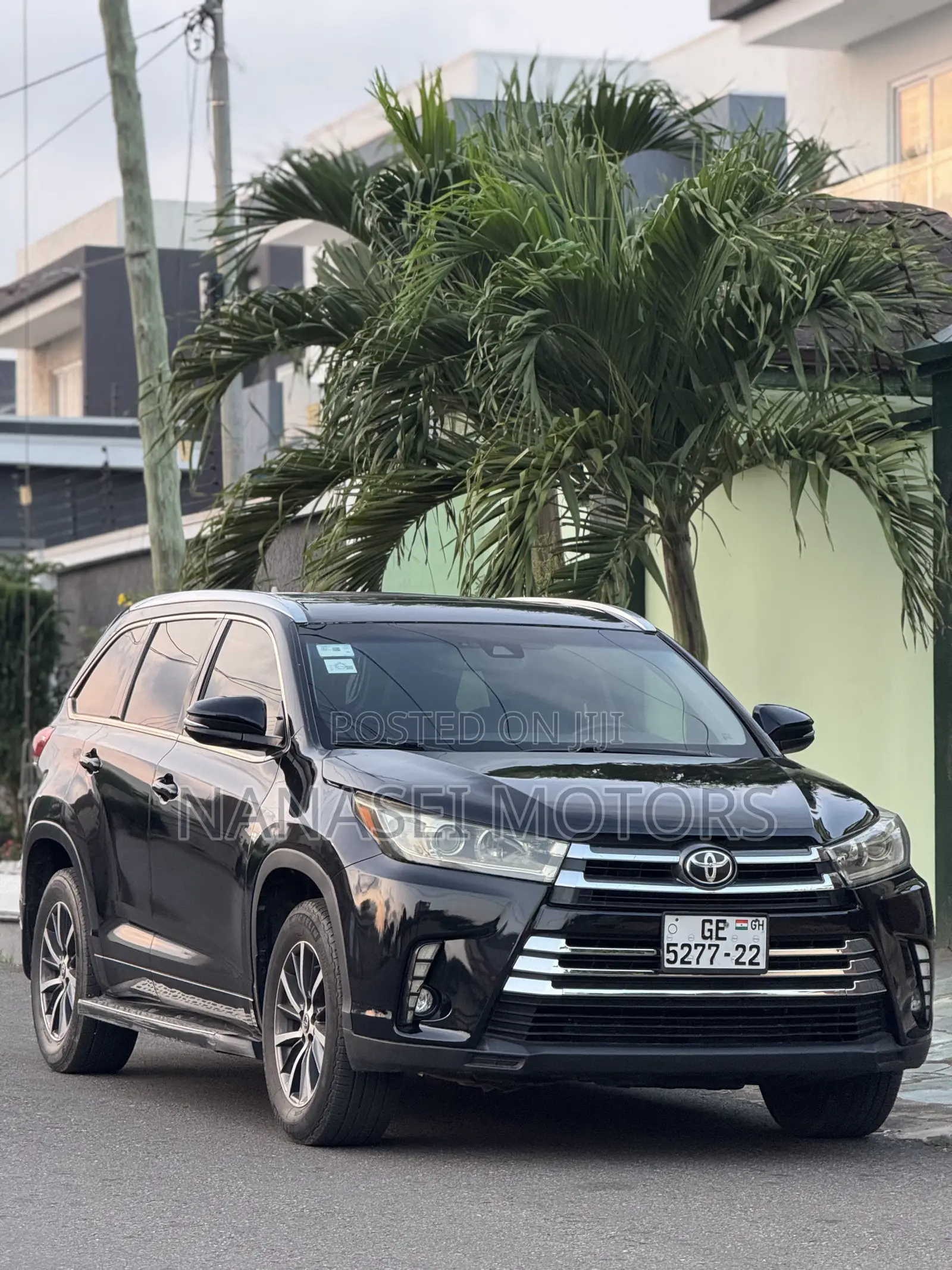 Toyota Highlander XLE 4x4 V6 (3.5L 6cyl 8A) 2018 Black