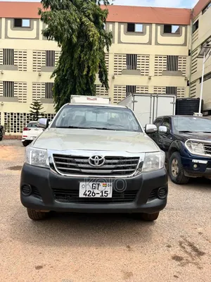 Toyota Hilux 2014 Off white