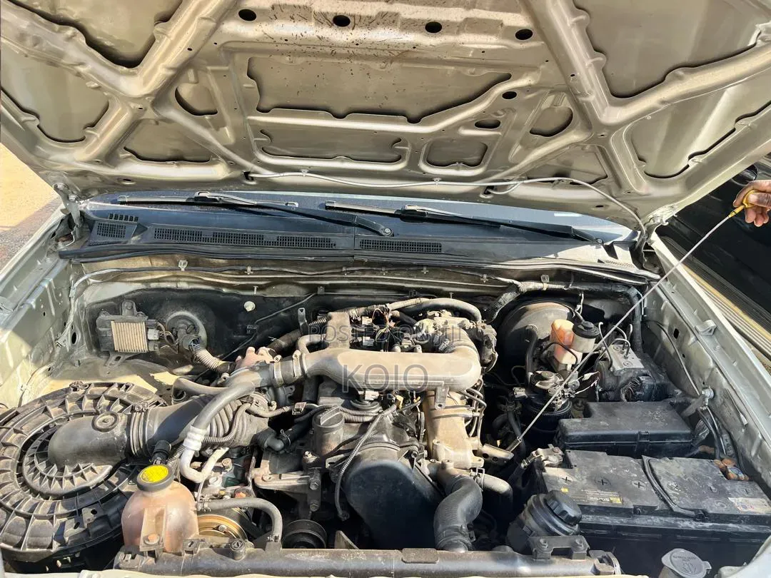 Toyota Hilux 2014 Off white