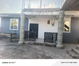 3bdrm House in Klagon, Sakumono for sale