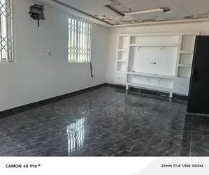 3bdrm House in Klagon, Sakumono for sale