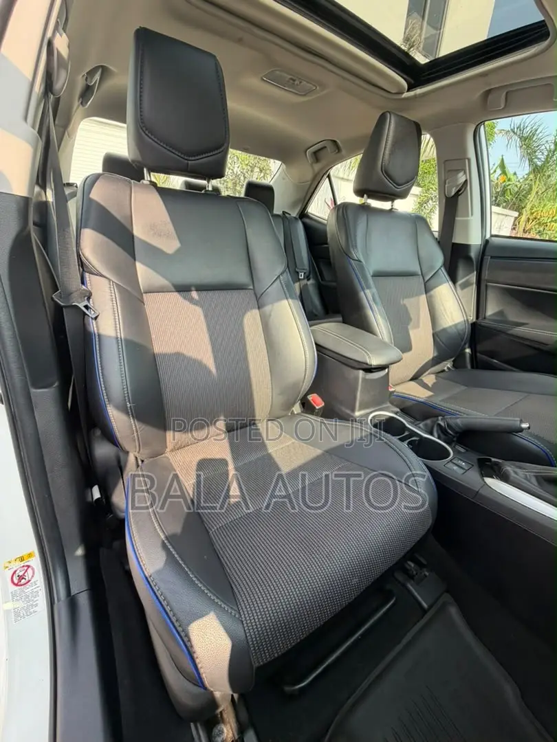 Toyota Corolla 2017 White