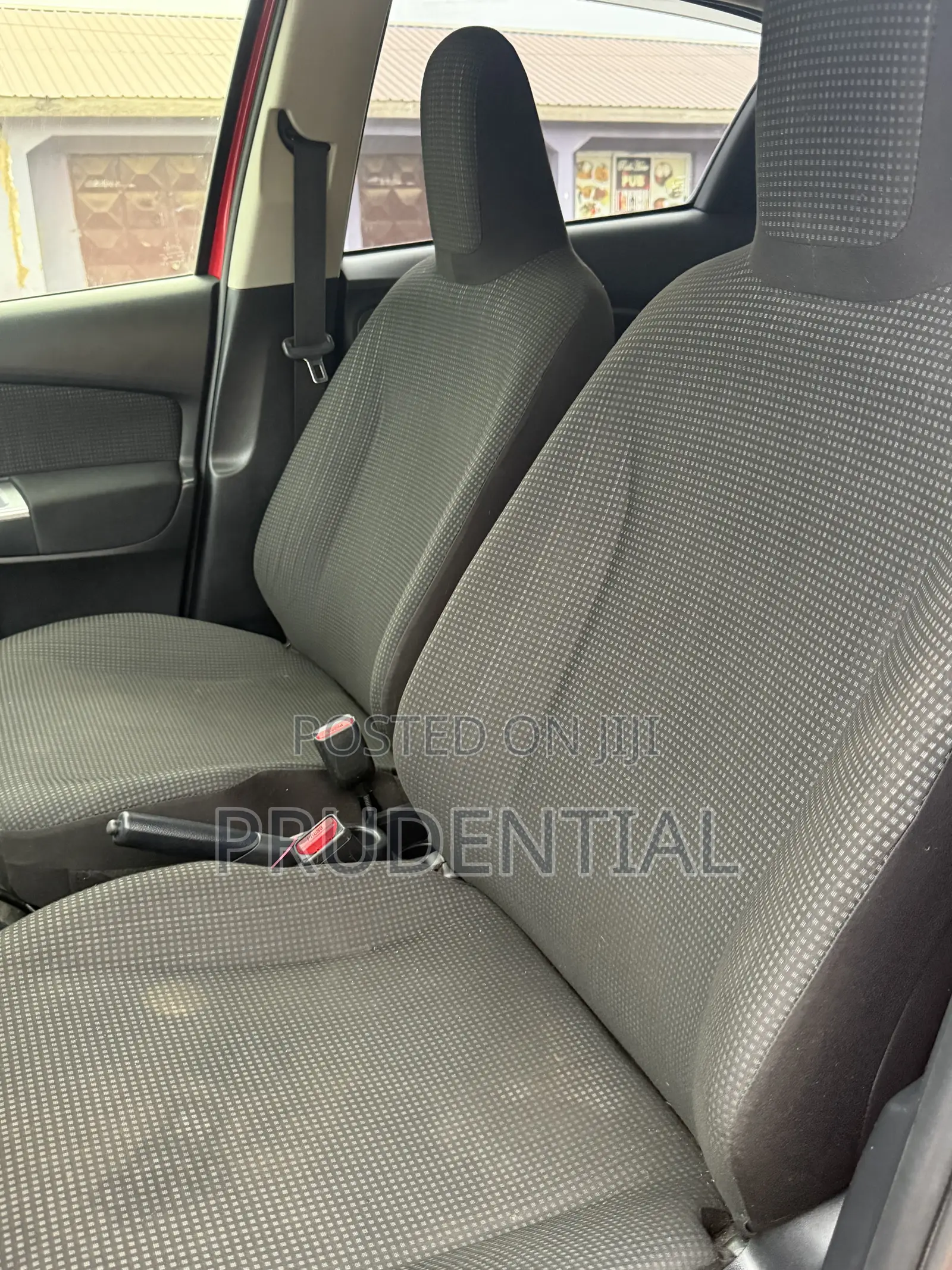 Toyota Vitz 2015 Red