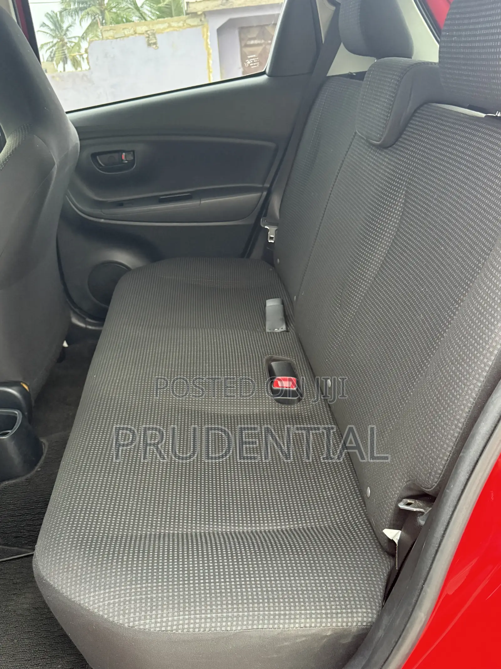 Toyota Vitz 2015 Red