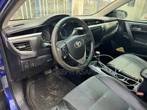 Toyota Corolla S 4dr Sedan (1.8L 4cyl CVT) 2015 Blue