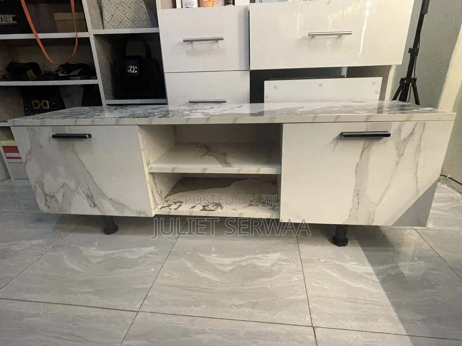 Quality TV Stand