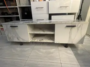 Quality TV Stand