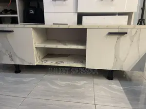 Quality TV Stand