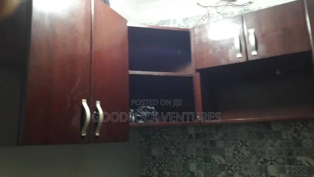 1bdrm Apartment in Direct Originals, Mosque Area for rent