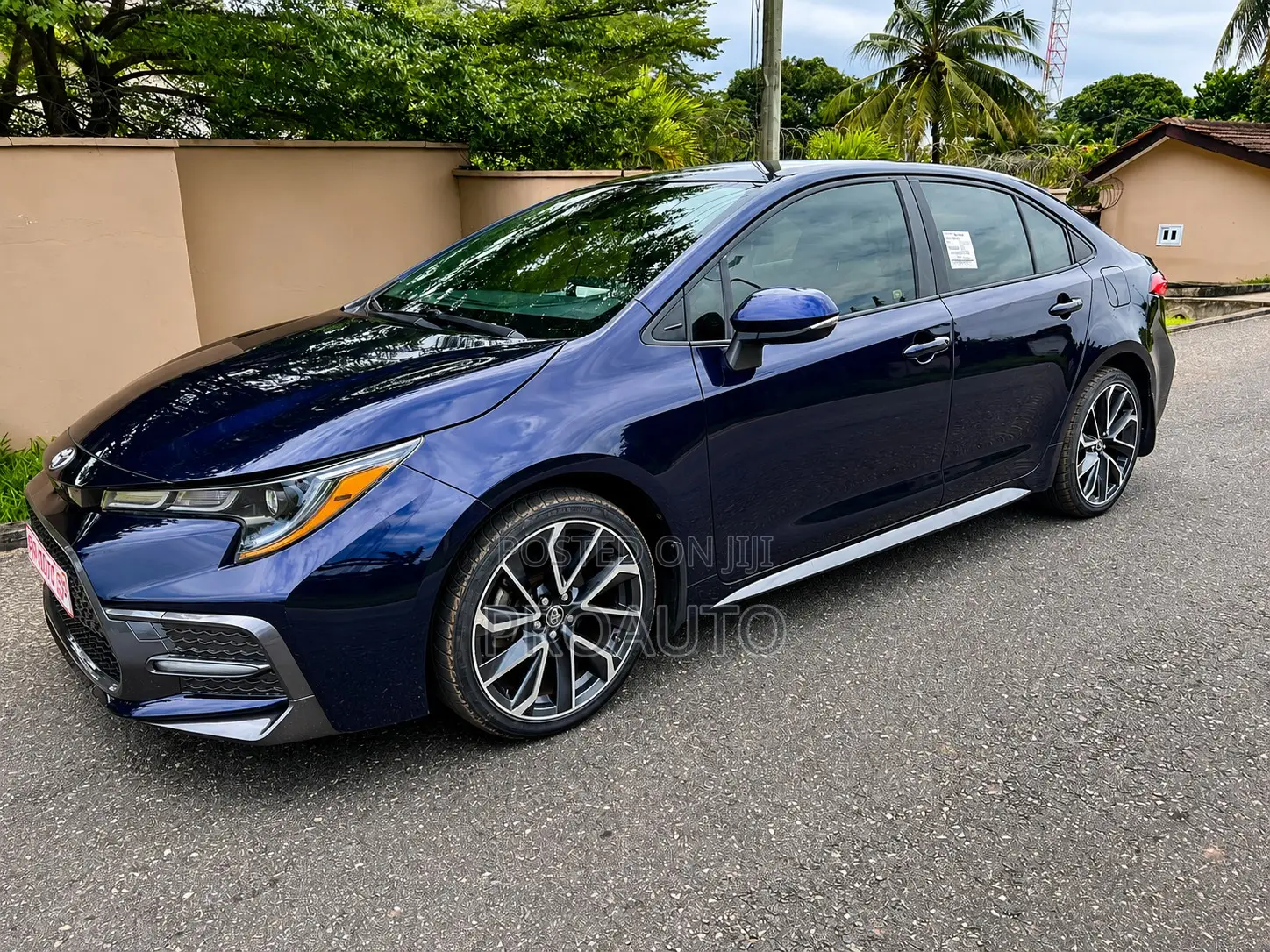 Toyota Corolla SE 2020 Blue