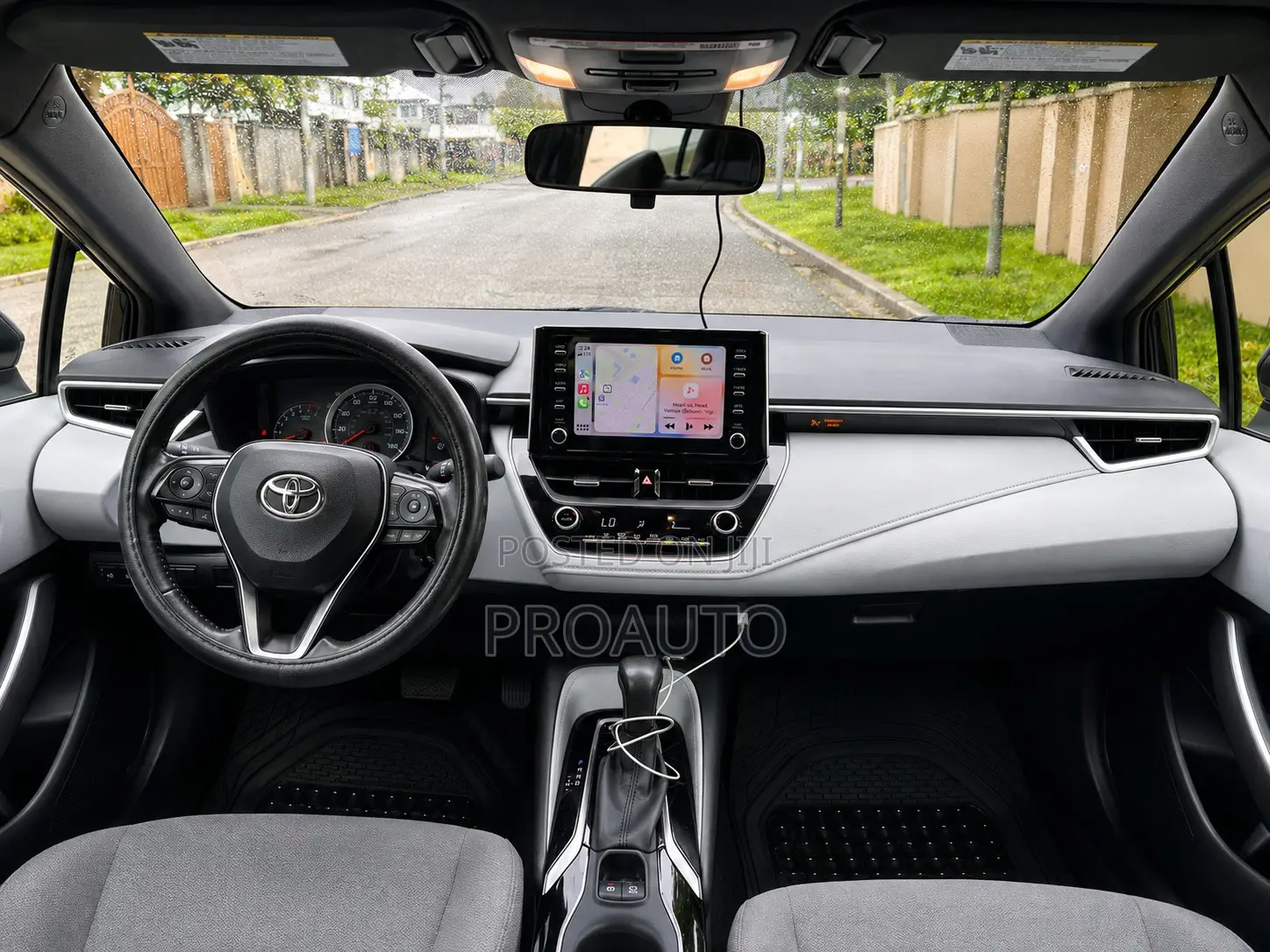 Toyota Corolla SE 2020 Blue