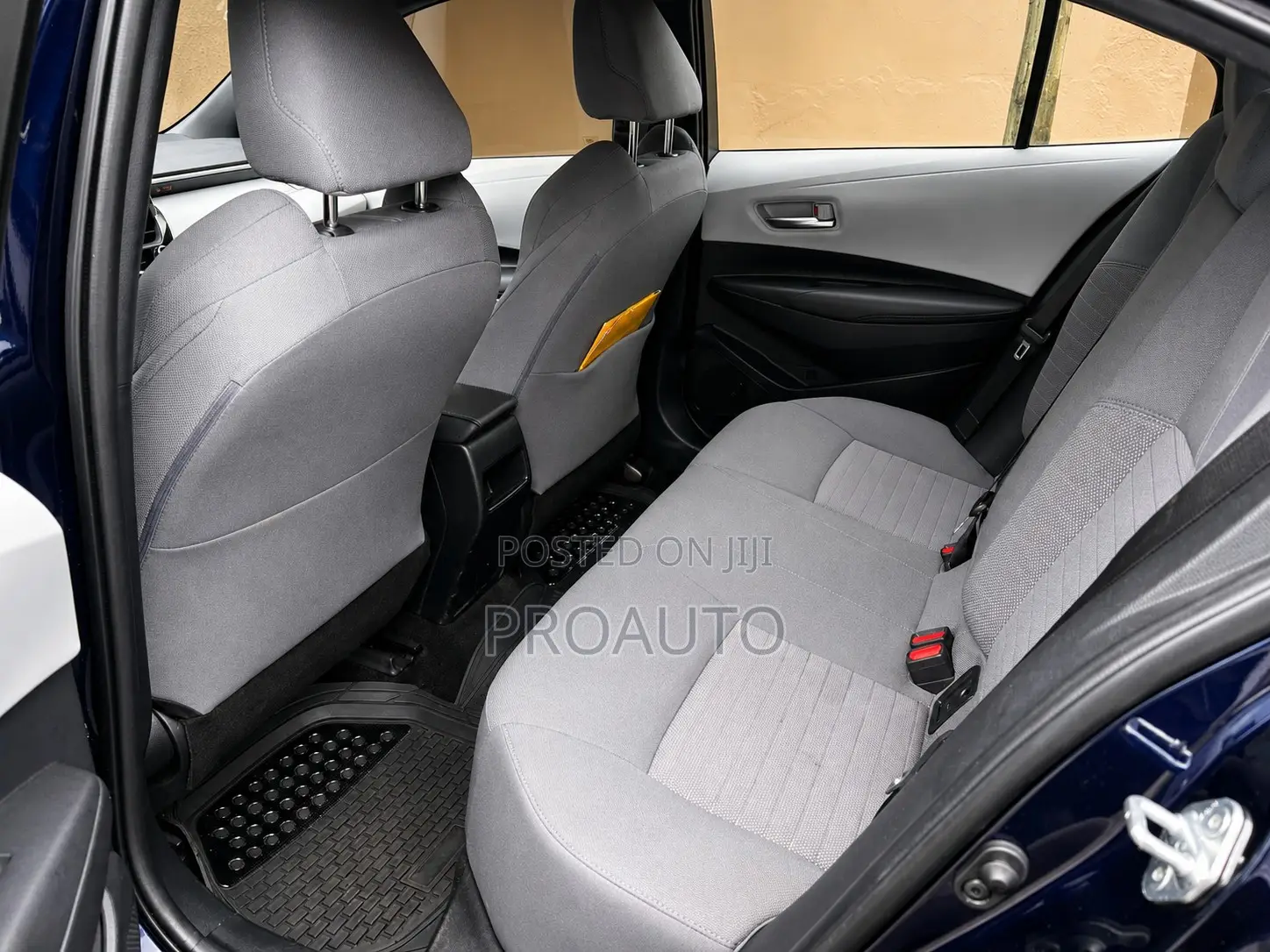 Toyota Corolla SE 2020 Blue