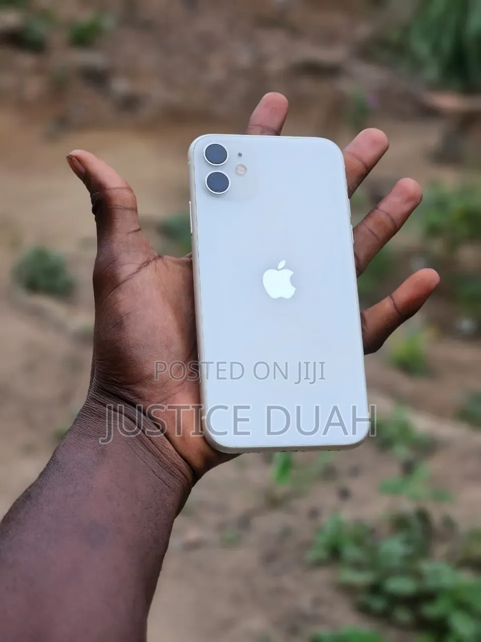 Apple iPhone 11 64 GB White