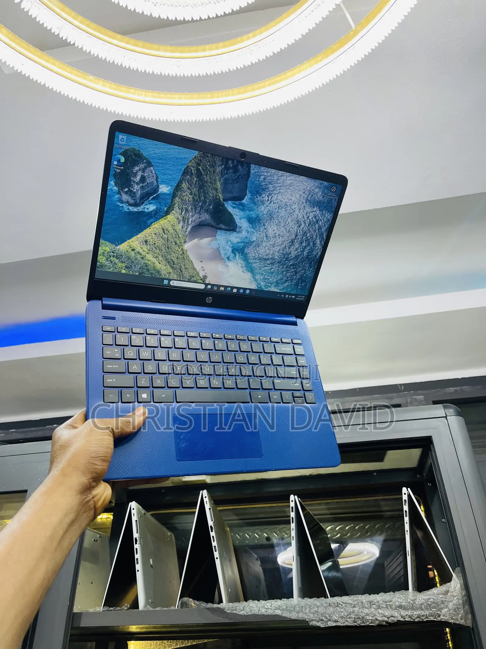Laptop HP 14-dq1088wm 4GB Intel SSD 60GB
