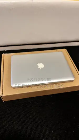 Laptop Apple MacBook 2012 4GB Intel Core i5 HDD 500GB