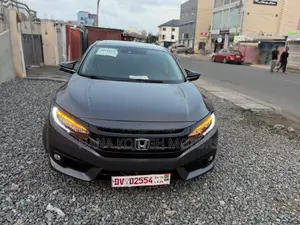 Honda Civic 2018 Gray