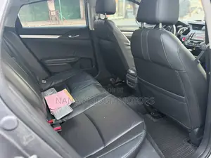 Honda Civic 2018 Gray