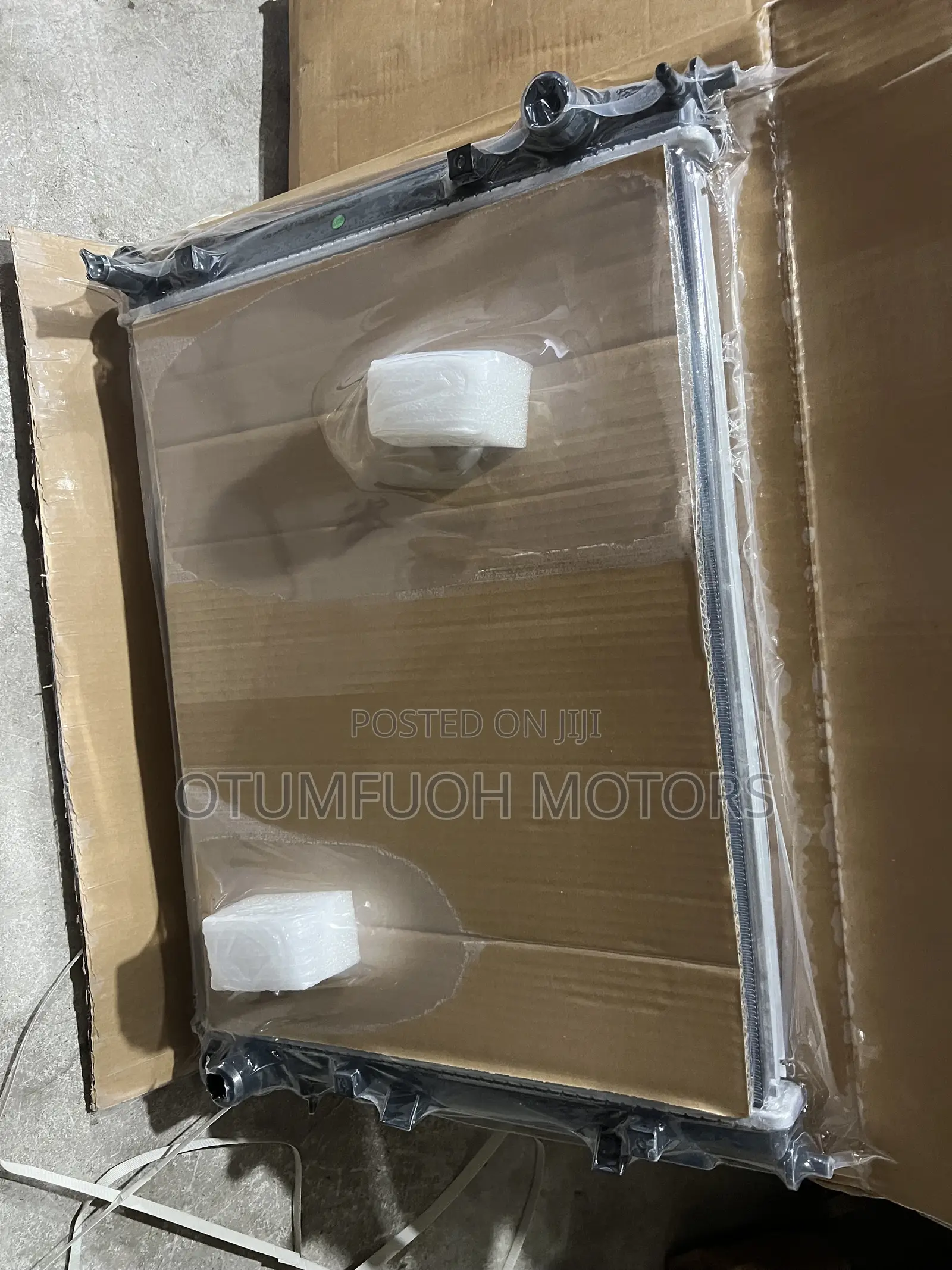 Honda Civic 2016 2017 2018 2019-2022 Radiator (Water Tank)