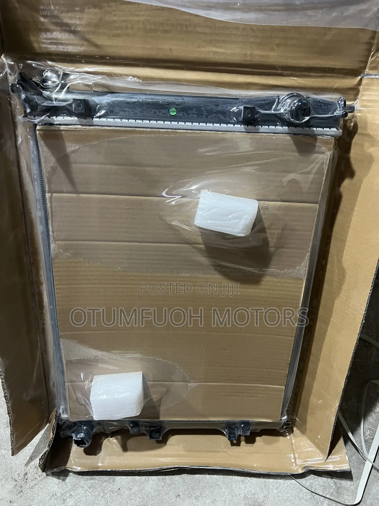 Honda Civic 2016 2017 2018 2019-2022 Radiator (Water Tank)