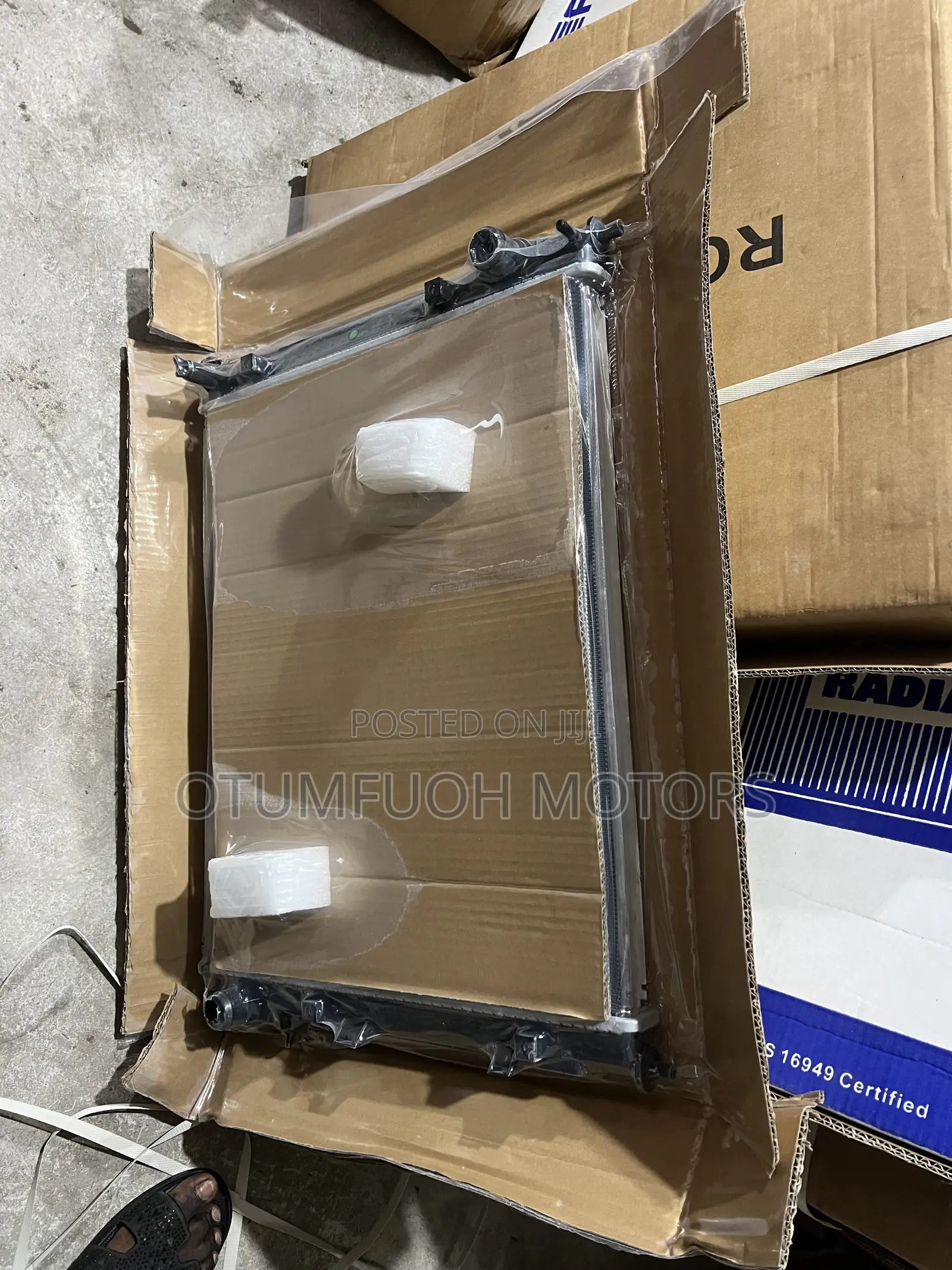 Honda Civic 2016 2017 2018 2019-2022 Radiator (Water Tank)