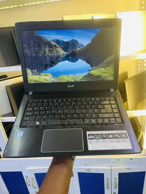 Laptop Acer Aspire E5-475 8GB Intel Core i3 HDD 1T