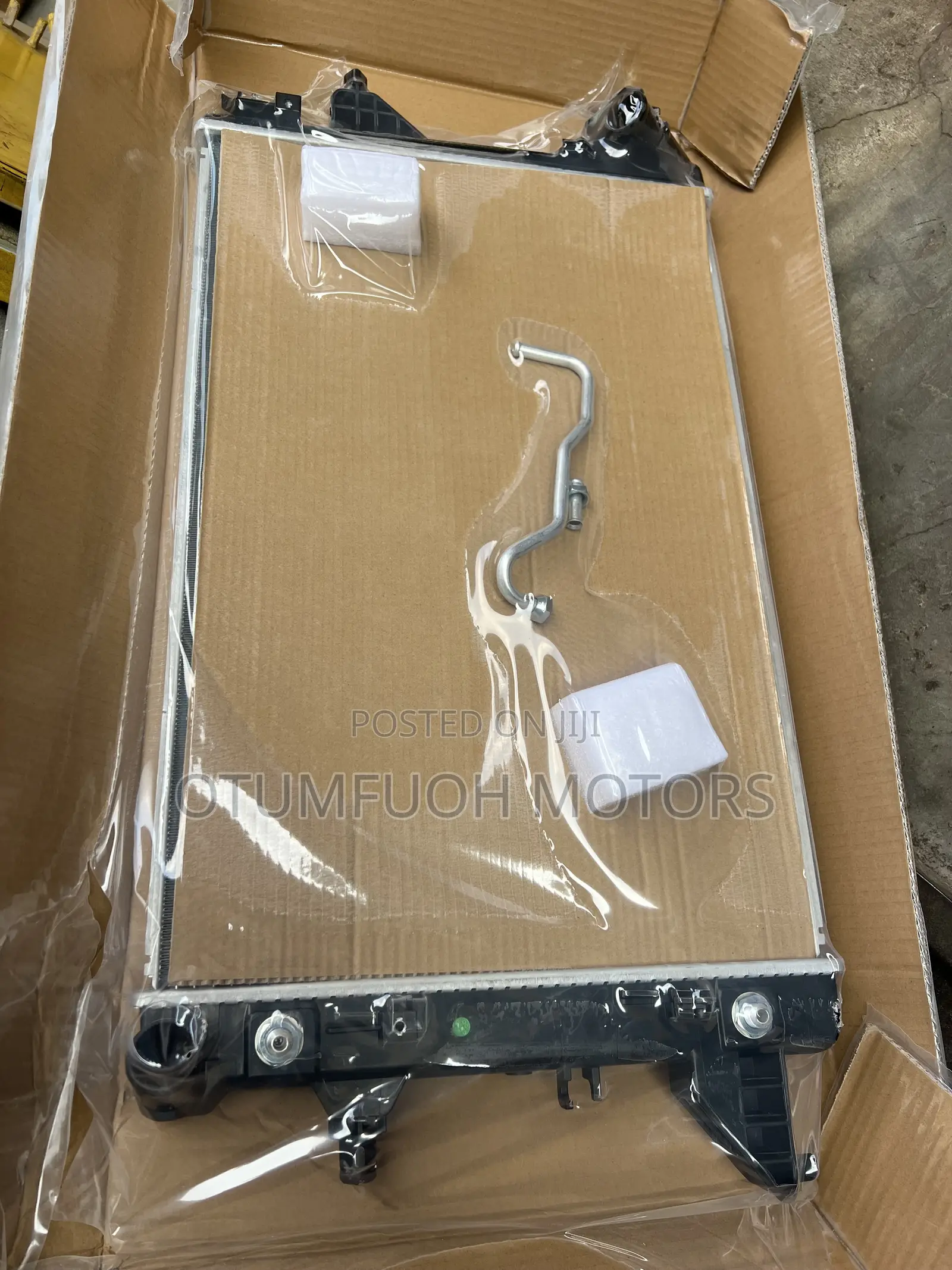 Hyundai Elantra 2021 2022 2023 2024 2025 Radiator (Water Tank)