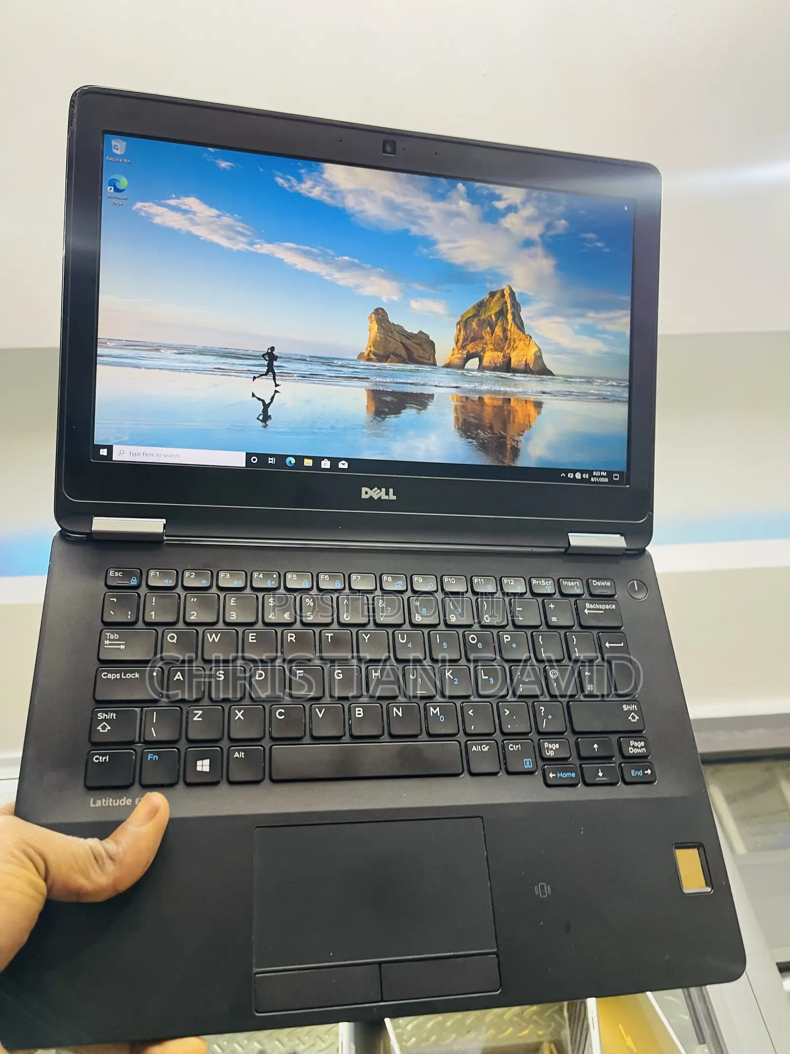 Laptop Dell Latitude 12 E7270 8GB Intel Core i7 SSD 256GB