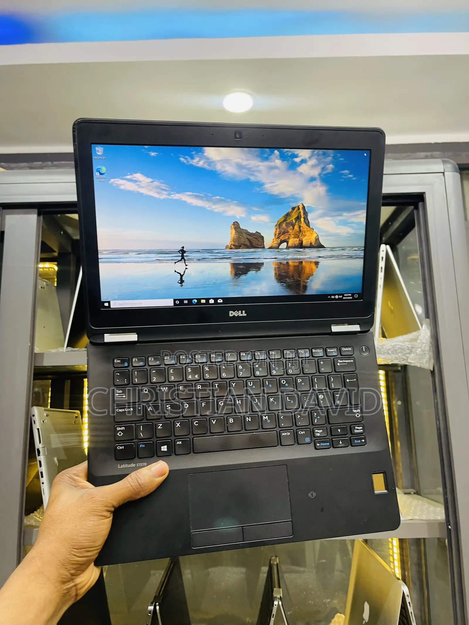 Laptop Dell Latitude 12 E7270 8GB Intel Core i7 SSD 256GB
