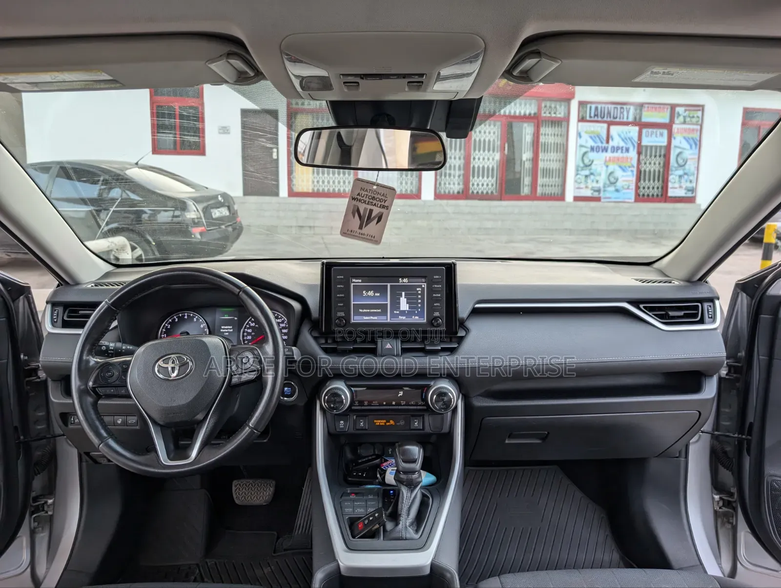 Toyota RAV4 XLE Premium AWD 2020 Silver