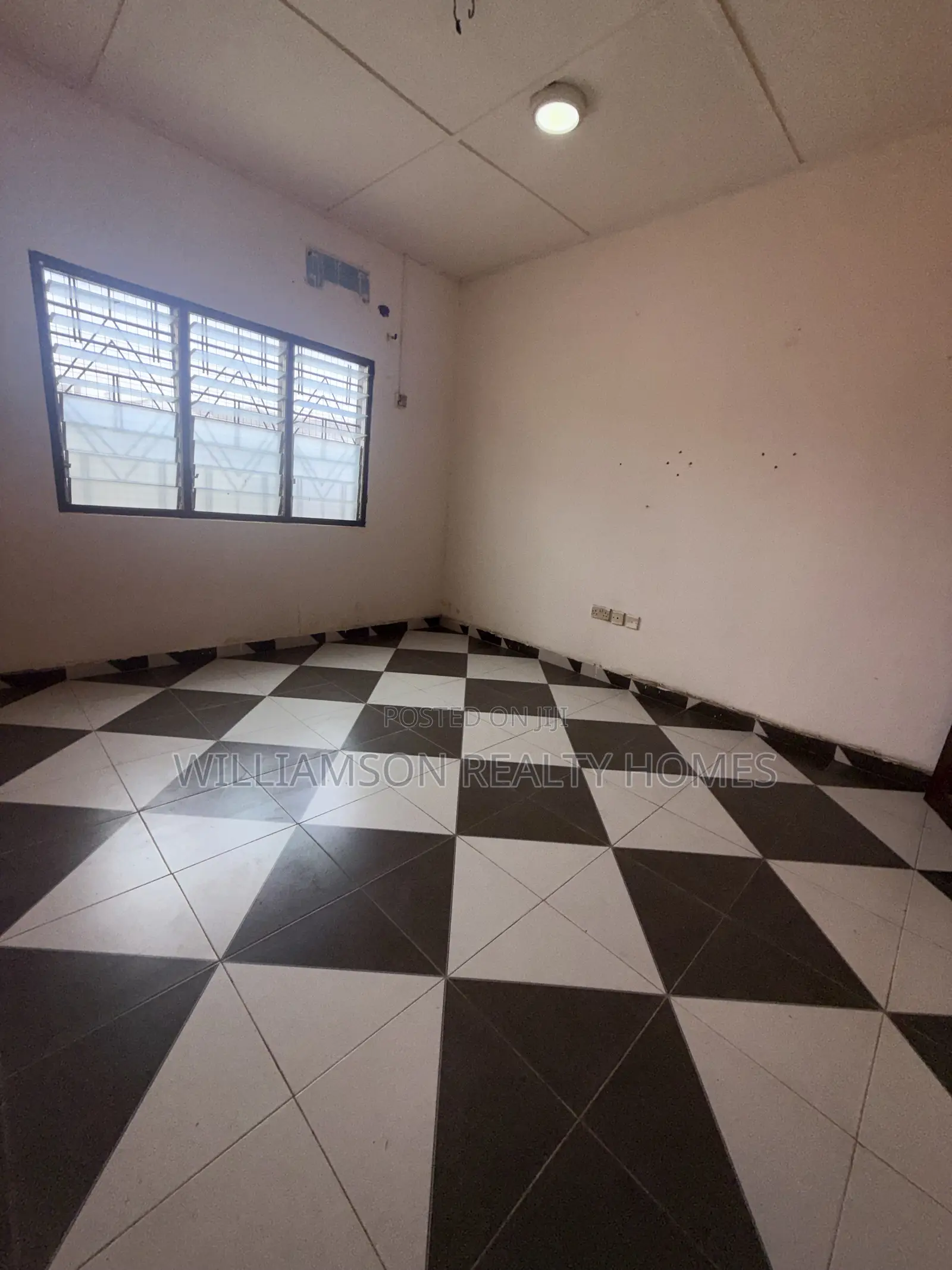 2bdrm Apartment in Spintex Main Road for rent