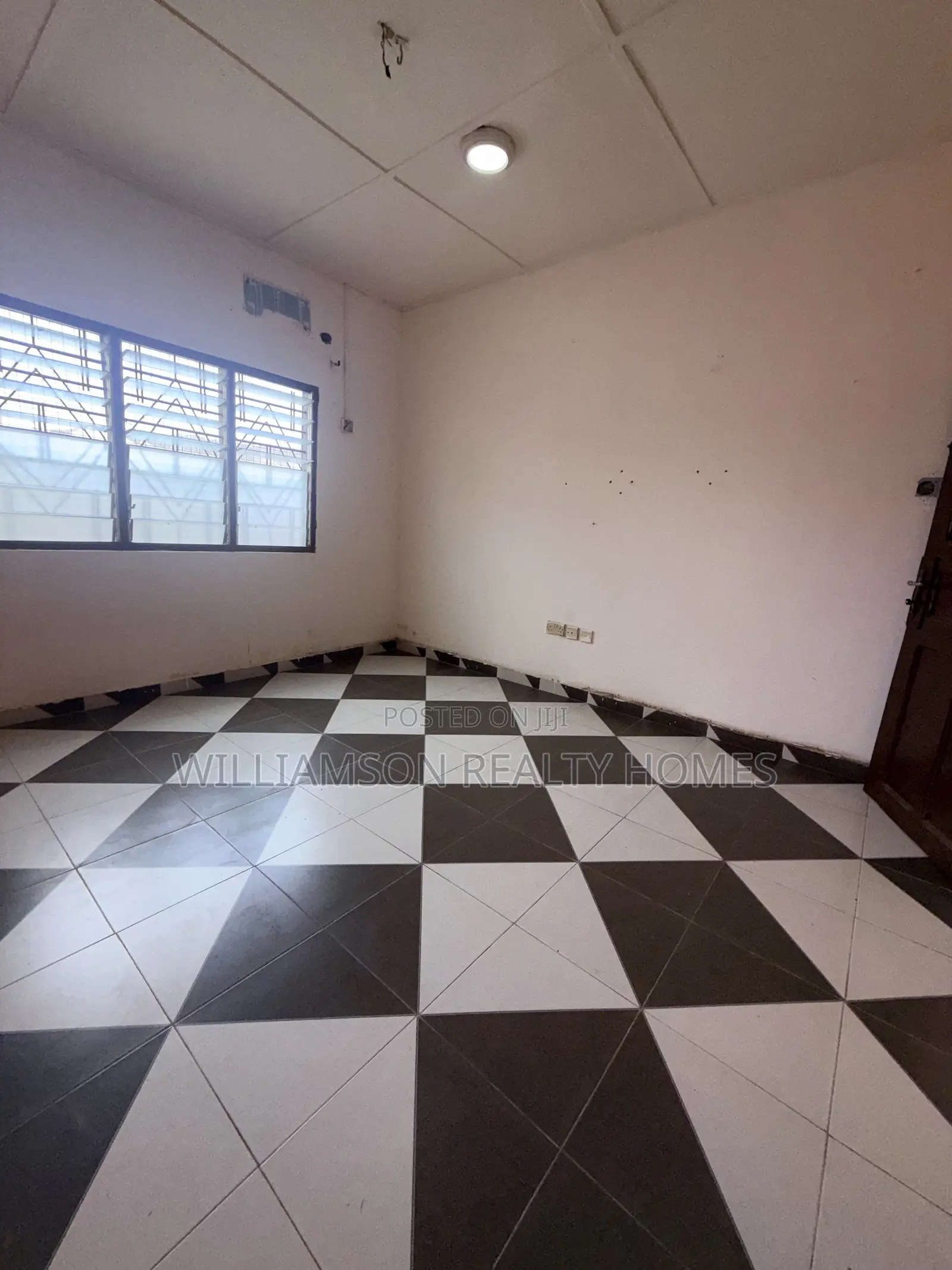 2bdrm Apartment in Spintex Main Road for rent