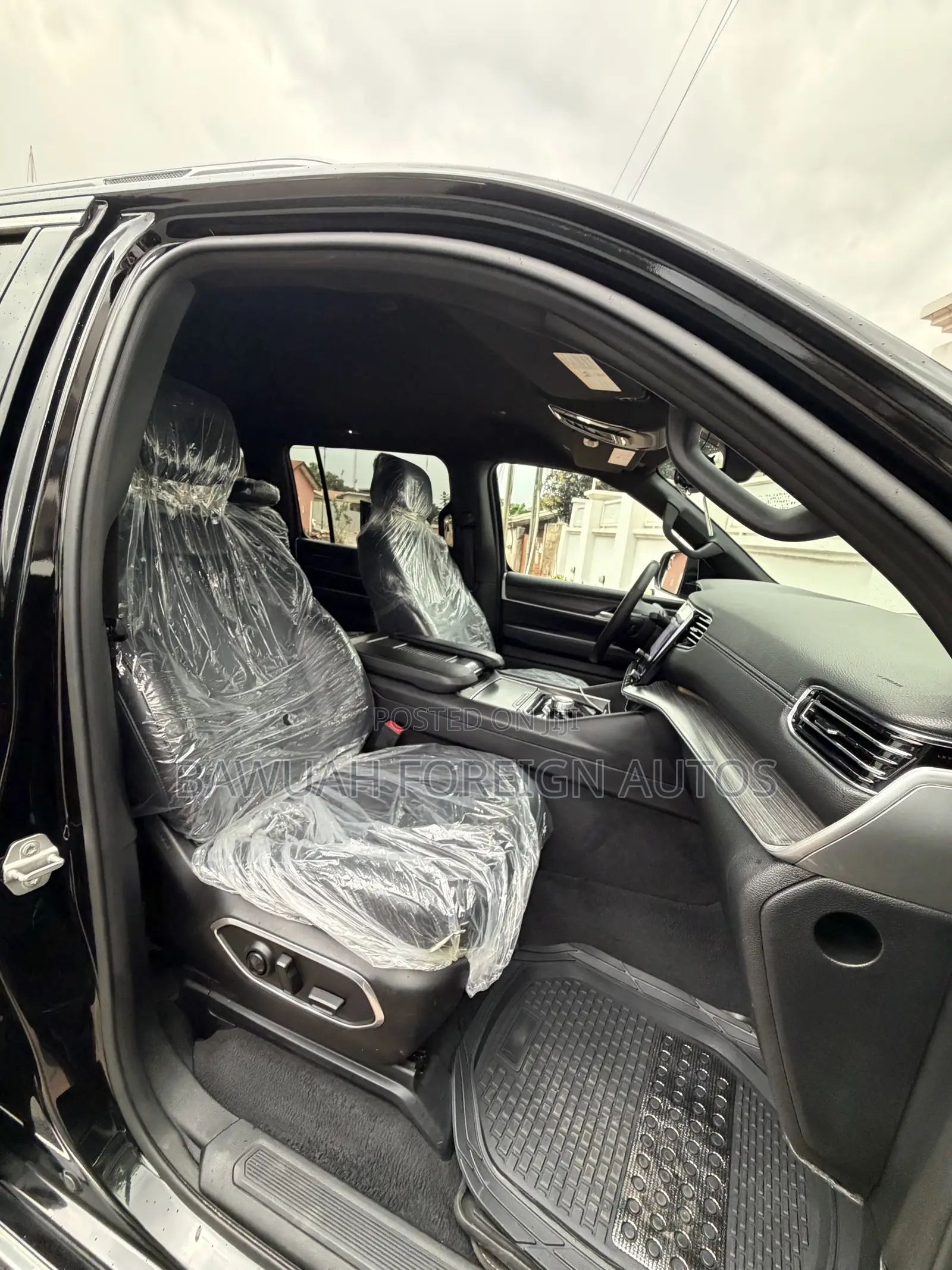 Jeep Grand Wagoneer 2023 Black