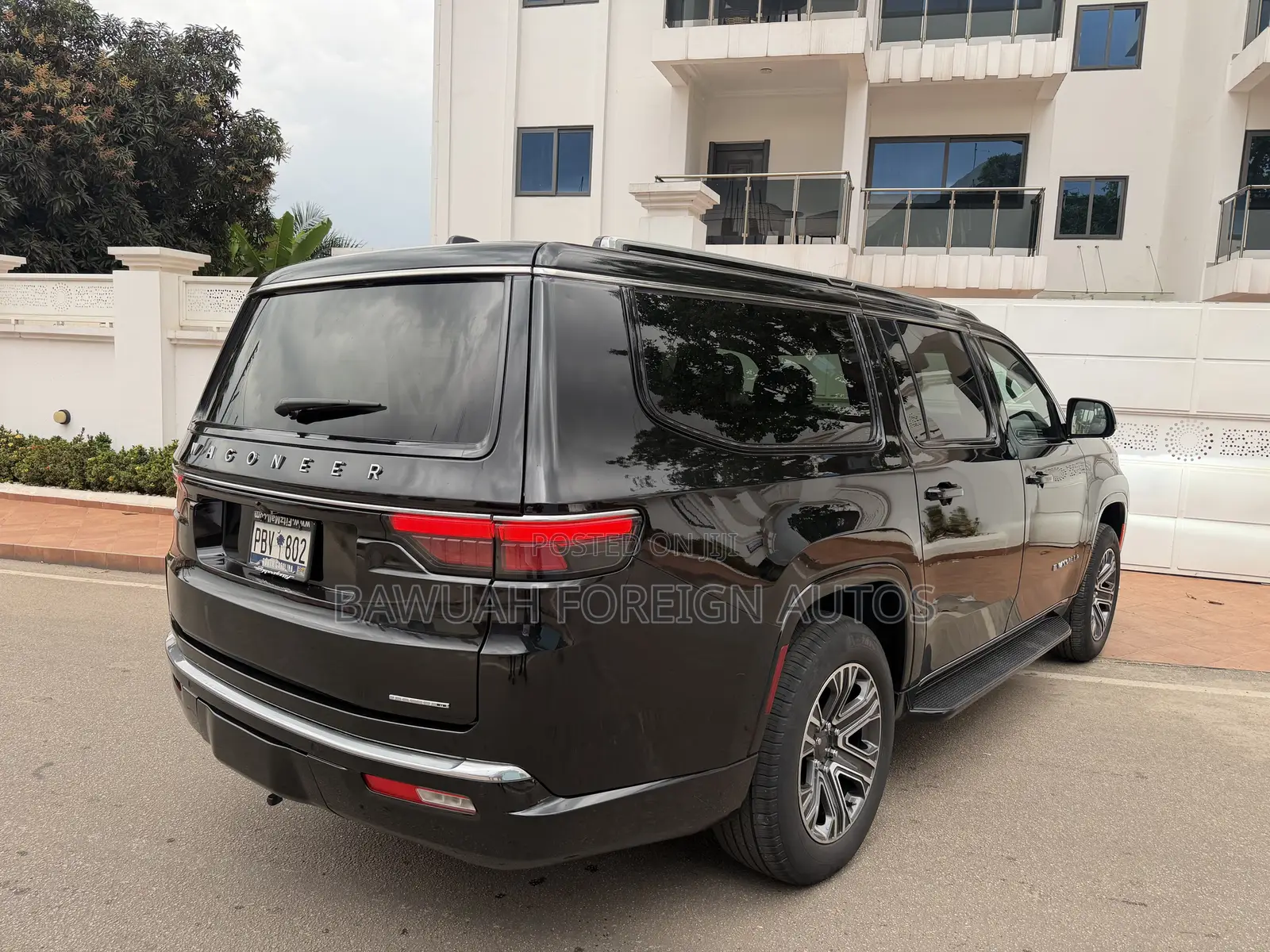 Jeep Grand Wagoneer 2023 Black