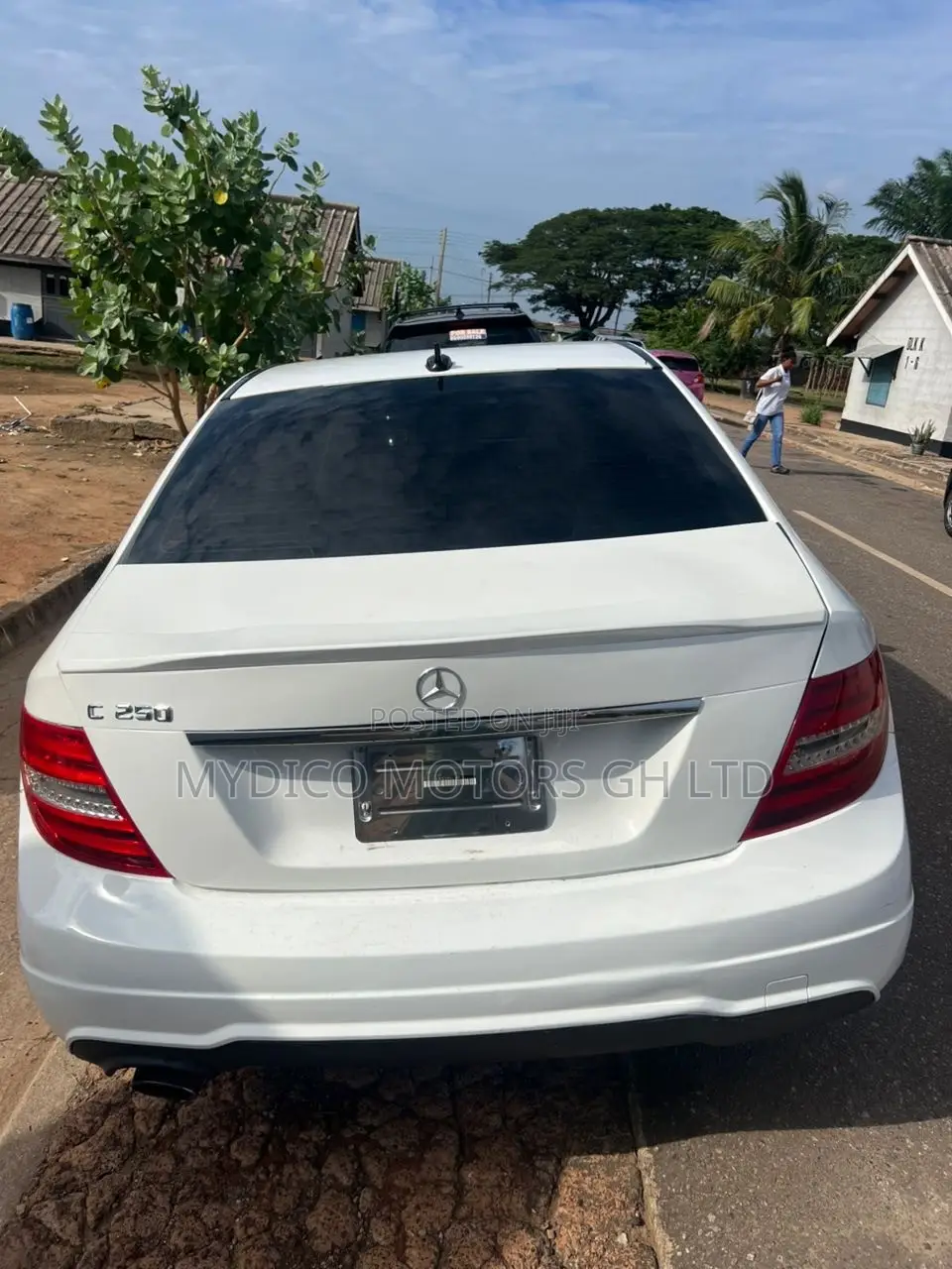 Mercedes-Benz C250 2013 White