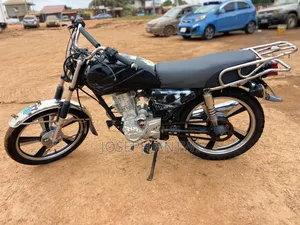 Royal Motorcycle 2017 Black