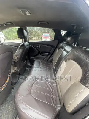 Hyundai Tucson Limited AWD 2010 Gray