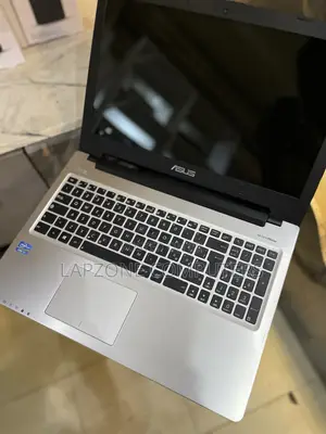 Laptop Asus K40C 8GB Intel Core i3 HDD 500GB