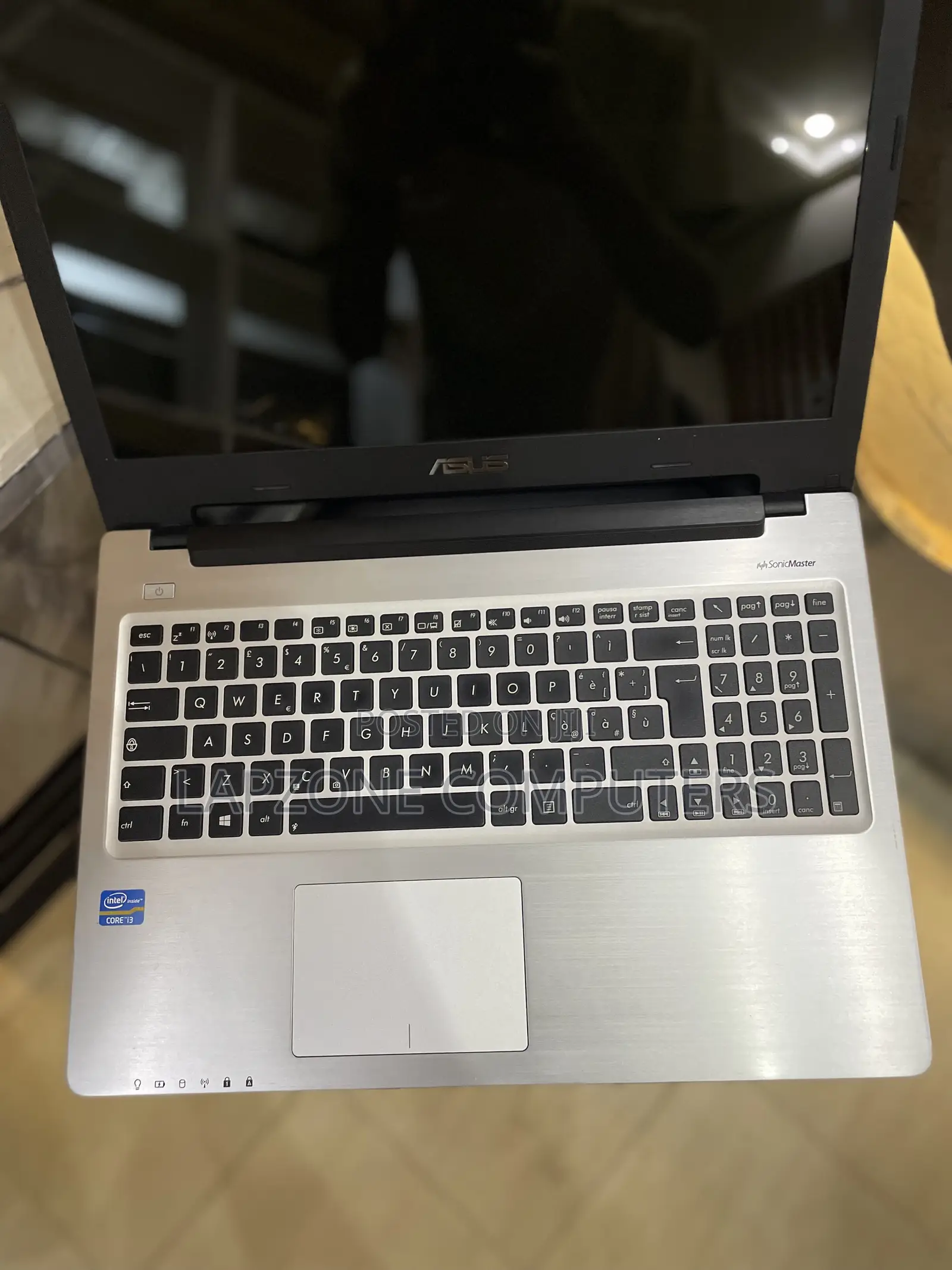 Laptop Asus K40C 8GB Intel Core i3 HDD 500GB
