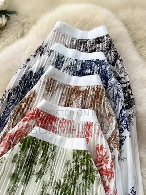 Ladies Pleated Skirts