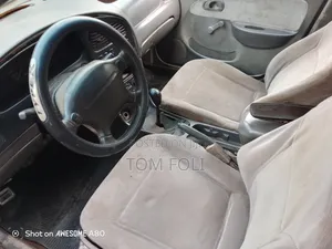 Kia Sephia 2000 Gray