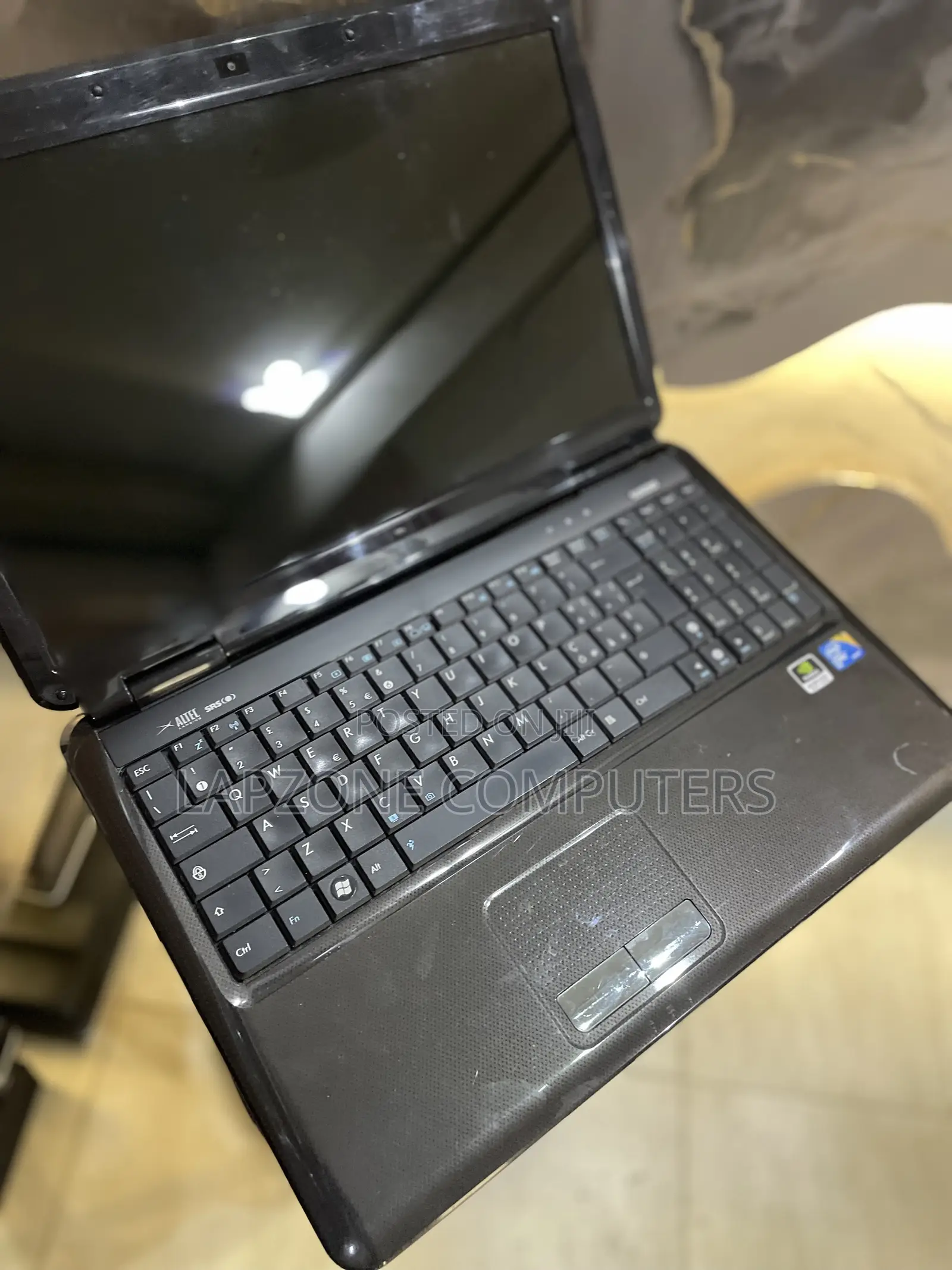 Laptop Asus K50IN 4GB Intel Core 2 Duo HDD 320GB
