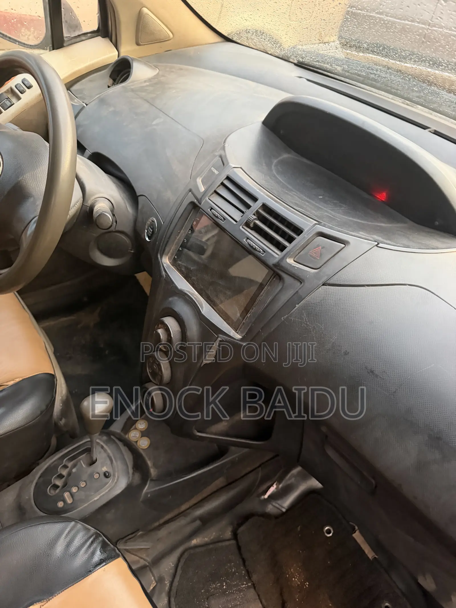 Toyota Vitz 1.0 FWD 3dr 2009 Gray