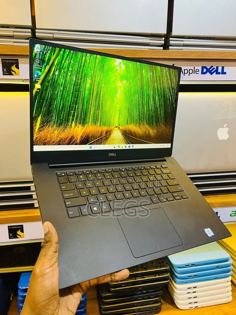 Laptop Dell XPS 15 7590 32GB Intel Core i7 SSD 512GB