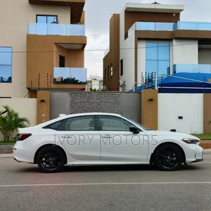 Honda Civic 2025 White