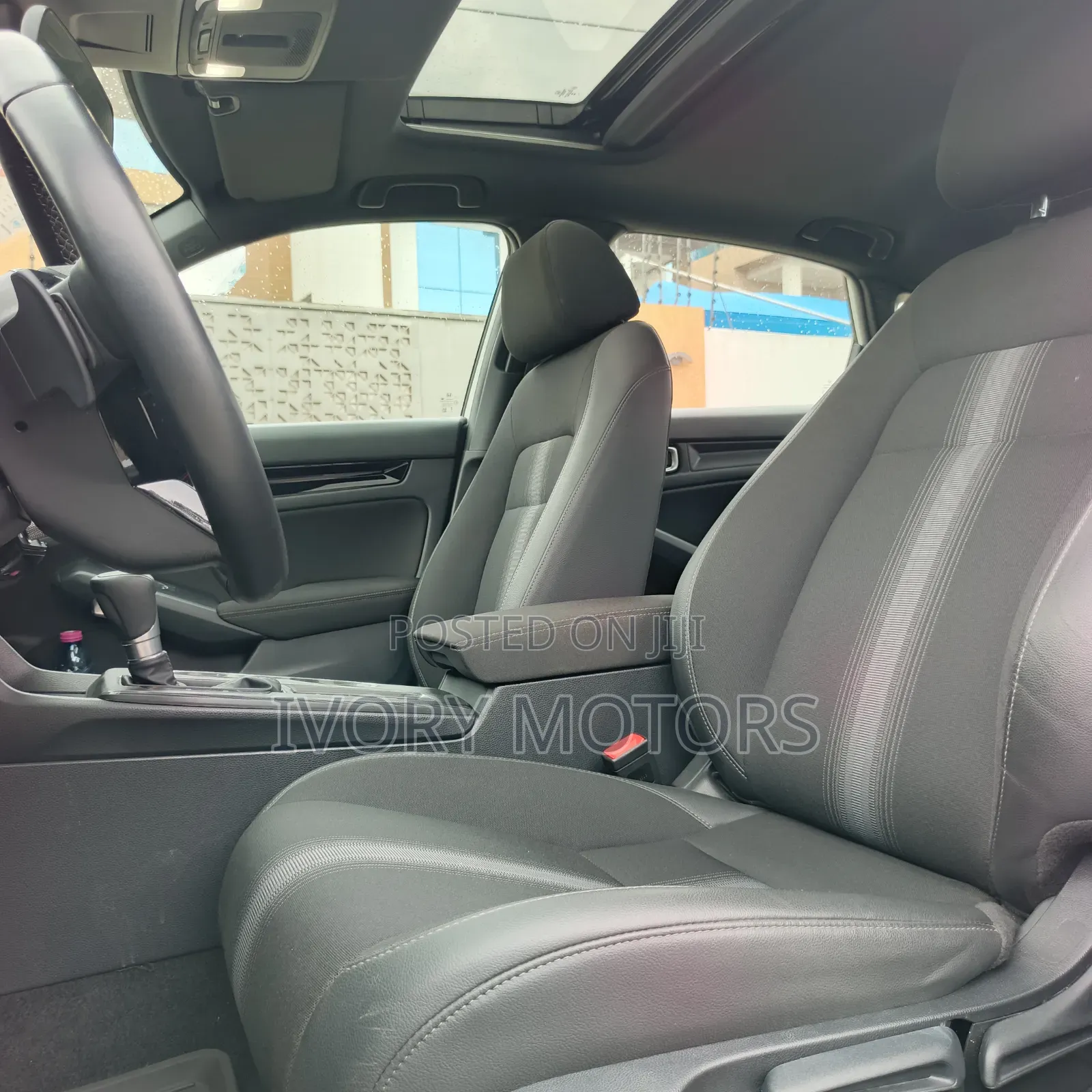 Honda Civic 2025 White